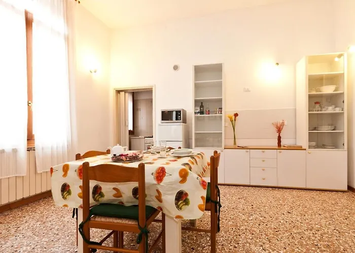 Ca' Querini - Apartamento *